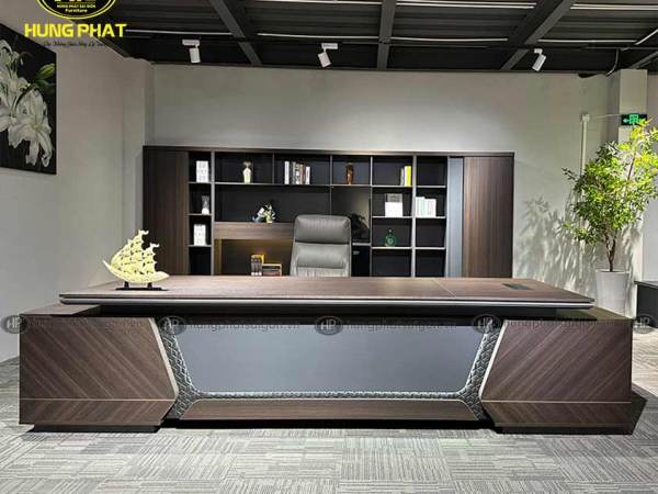 ban giam doc cao cap B MZA01 2821 1