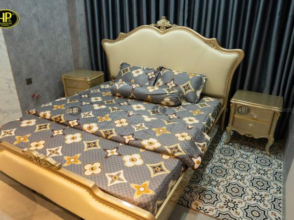 tron bo giuong ngu hien dai phong cach hoang gia at 737 1