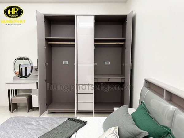 tu quan ao 5 canh AT 932 1
