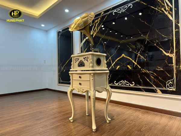 Máy phát nhạc L-A18 có thân máy làm từ gỗ sồi Mỹ cao cấp