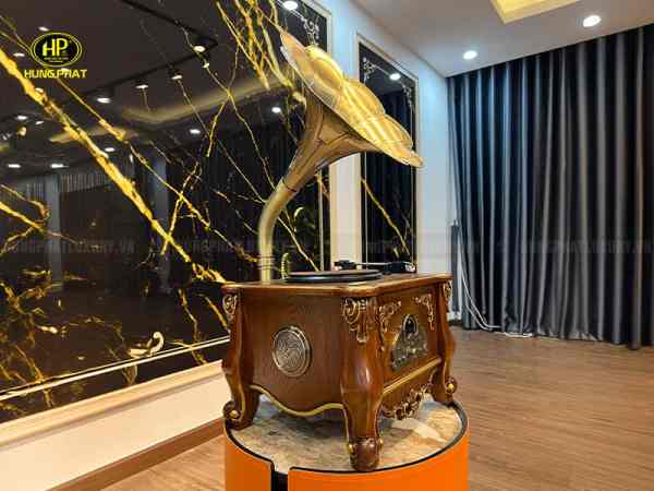 Máy phát nhạc cổ điển L-F1